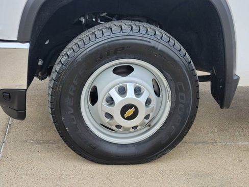 Used 2023 Chevrolet Silverado 3500 W/T w/ WT Convenience Package image 17