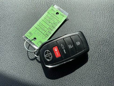 Certified 2025 Toyota Camry LE image 27