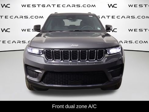 Used 2025 Jeep Grand Cherokee Laredo X w/ Trailer Tow Package AWD/4WD image 2