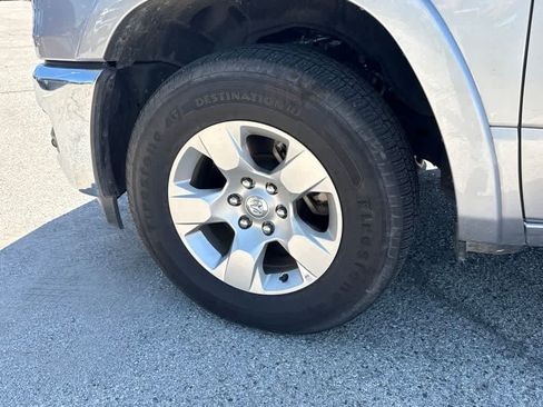 Used 2025 RAM 1500 Big Horn AWD/4WD image 13
