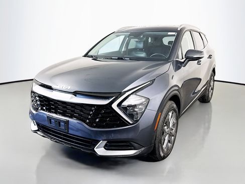 Used 2023 Kia Sportage EX image 4