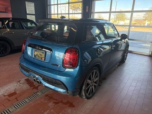 Certified 2023 MINI Cooper S image 5