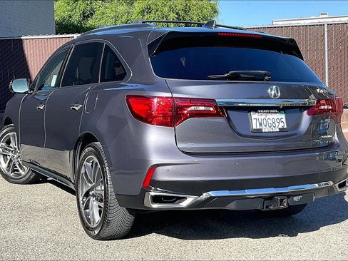 Used 2017 Acura MDX SH-AWD w/ Advance Package image 10