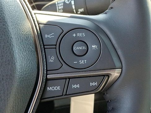 Used 2024 Toyota Camry SE w/ Cold Weather Package image 23