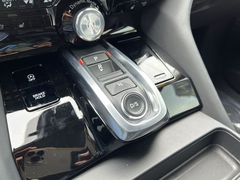 Certified 2025 Acura MDX SH-AWD w/ Technology Package image 23