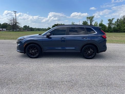 Used 2023 Honda CR-V Sport image 2