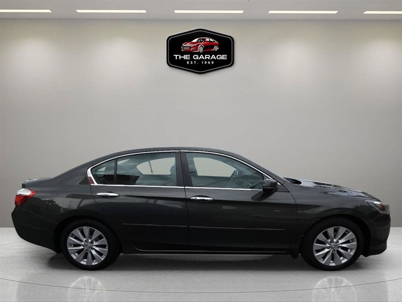 Used 2015 Honda Accord EX-L image 7