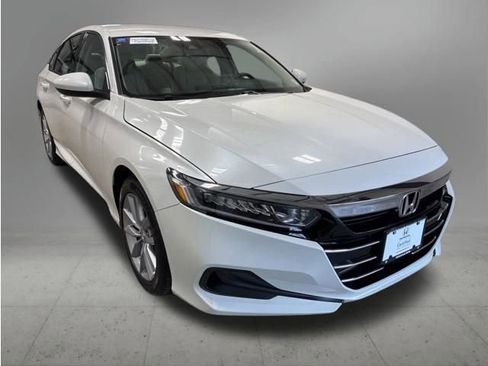Certified 2021 Honda Accord LX image 9
