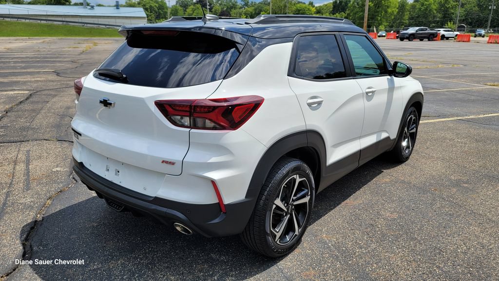 Used 2021 Chevrolet TrailBlazer RS w/ Convenience Package FWD image 12