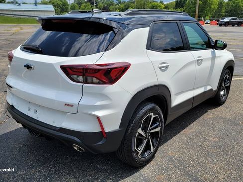 Used 2021 Chevrolet TrailBlazer RS w/ Convenience Package FWD image 12