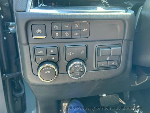 Used 2026 Chevrolet Tahoe RST w/ Comfort Package AWD/4WD image 15