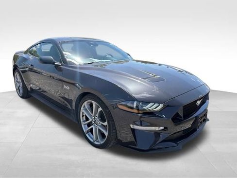 Used 2022 Ford Mustang GT Premium RWD image 2