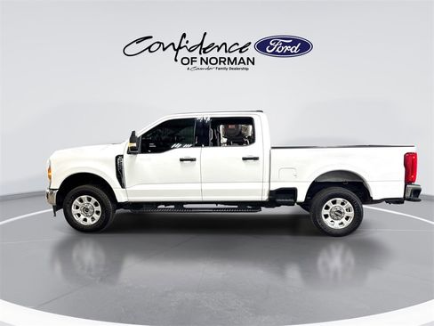Used 2024 Ford F250 XLT image 5