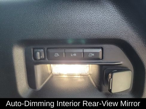 Used 2025 Ford Explorer ST-Line w/ Premium Package RWD image 11