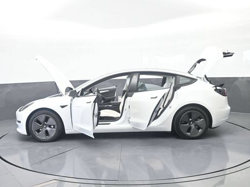 Used 2021 Tesla Model 3 Standard Range Plus RWD image 69