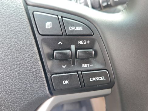 Used 2018 Hyundai Tucson Sport image 25