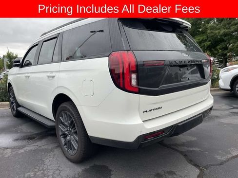 Used 2026 Ford Expedition Platinum w/ Stealth Appearance Package AWD/4WD image 4