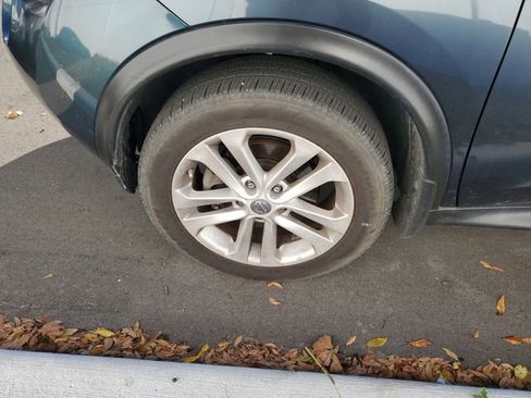 Used 2014 Nissan Juke SL image 4