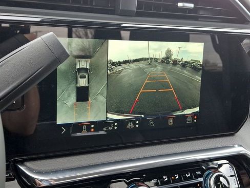 New 2026 GMC Sierra 2500 Denali w/ Denali Reserve Package image 14