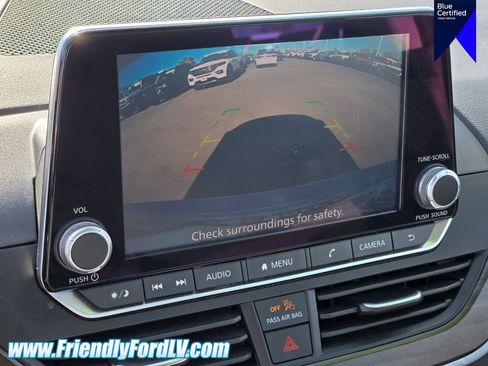 Used 2024 Nissan Altima 2.5 SV FWD image 21
