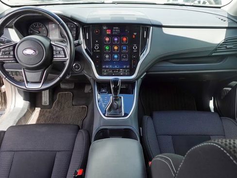 Used 2024 Subaru Outback Premium image 4