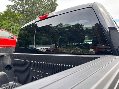 Used 2019 Ford F150 XLT w/ Equipment Group 302A Luxury AWD/4WD image 12