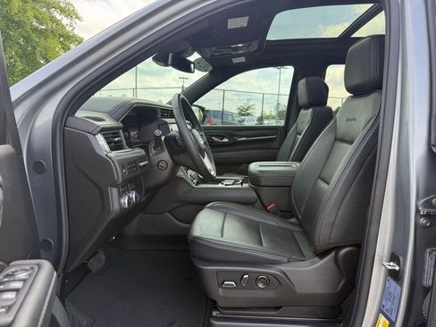 Used 2024 GMC Yukon Denali AWD/4WD image 26