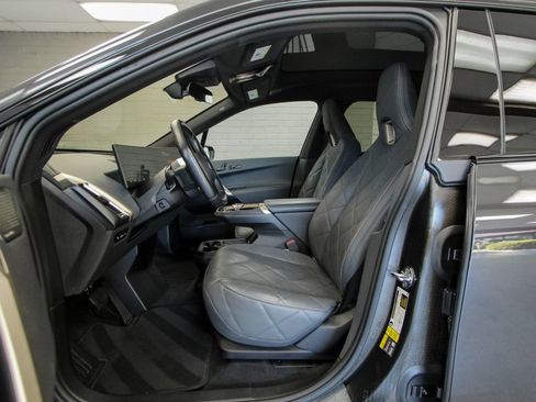 Used 2024 BMW iX M60 w/ Luxury Package AWD/4WD image 18