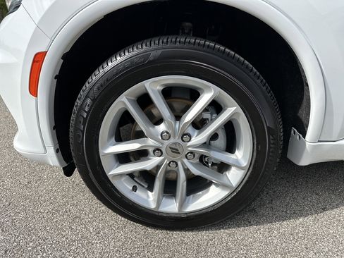Used 2023 Dodge Durango GT image 13