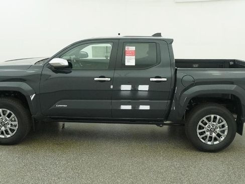 New 2026 Toyota Tacoma Limited AWD/4WD image 8