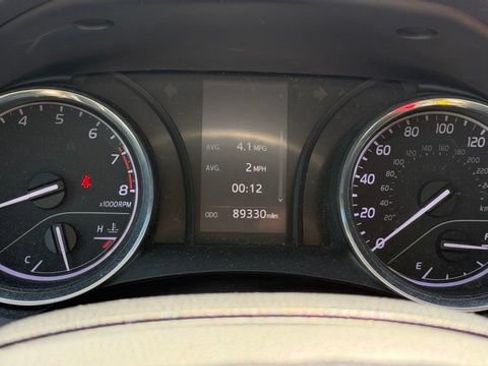 Used 2020 Toyota Camry LE w/ Carpet Mat Package FWD image 18