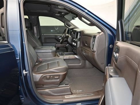 Used 2020 GMC Sierra 1500 Denali w/ Denali Ultimate Package AWD/4WD image 28