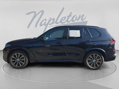 Used 2026 BMW X5 xDrive40i w/ M Sport Package AWD/4WD image 4