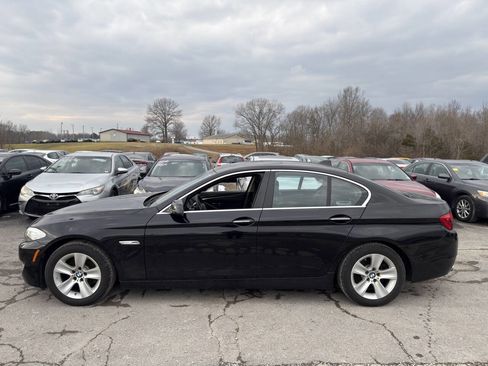 Used 2011 BMW 528i Sedan image 3