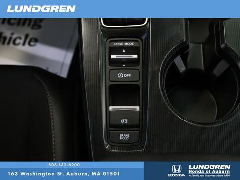 Used 2025 Honda Civic Sport image 25