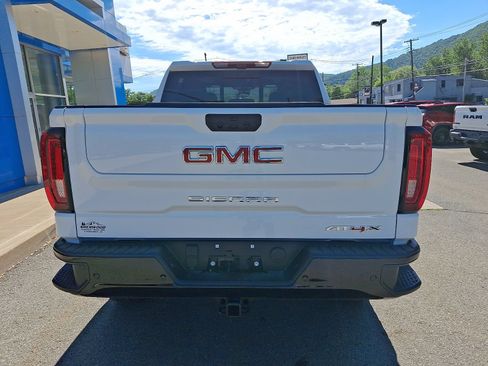New 2026 GMC Sierra 1500 AT4X AWD/4WD image 5