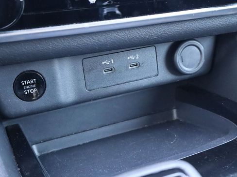 Used 2024 Nissan Rogue S FWD image 24
