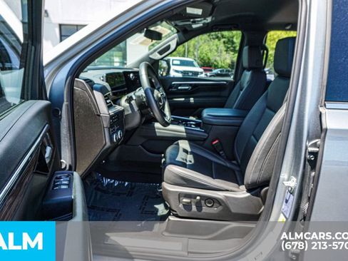 Used 2025 Chevrolet Tahoe LT AWD/4WD image 19