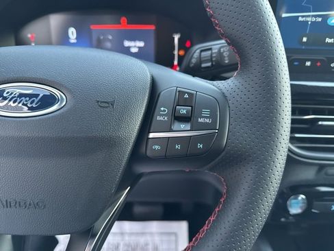 New 2025 Ford Escape ST-Line w/ Tech Pack #1 image 17