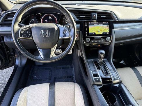 Used 2018 Honda Civic Sport Touring image 18