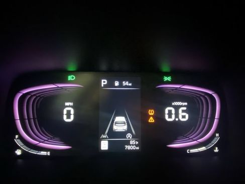 Used 2023 Kia Soul LX w/ Option Group 015 FWD image 15