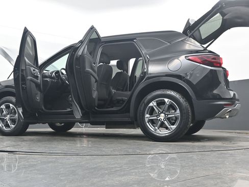 Used 2023 Chevrolet Blazer LT w/ Convenience Package image 40