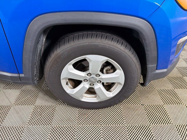 Used 2021 Jeep Compass Latitude w/ Driver Assistance Group FWD image 16