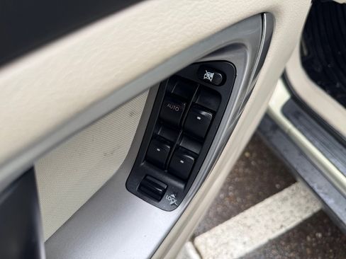 Used 2007 Subaru Outback 2.5i image 10