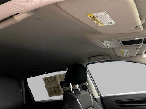 Used 2024 Honda CR-V LX image 13