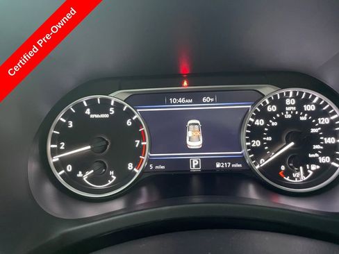 Certified 2025 Nissan Sentra SR w/ SR Premium Package image 19