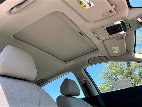 Used 2024 Honda Accord EX image 22