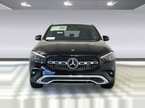 Used 2025 Mercedes-Benz GLA 250 4MATIC image 5