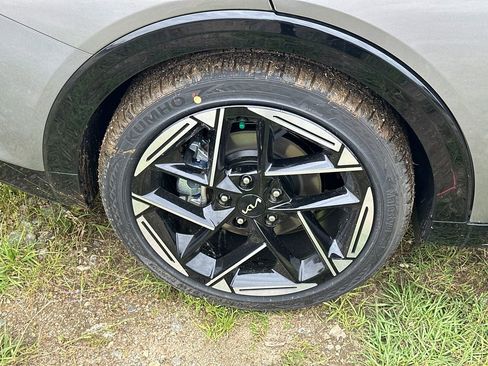 New 2026 Kia K4 EX FWD image 17