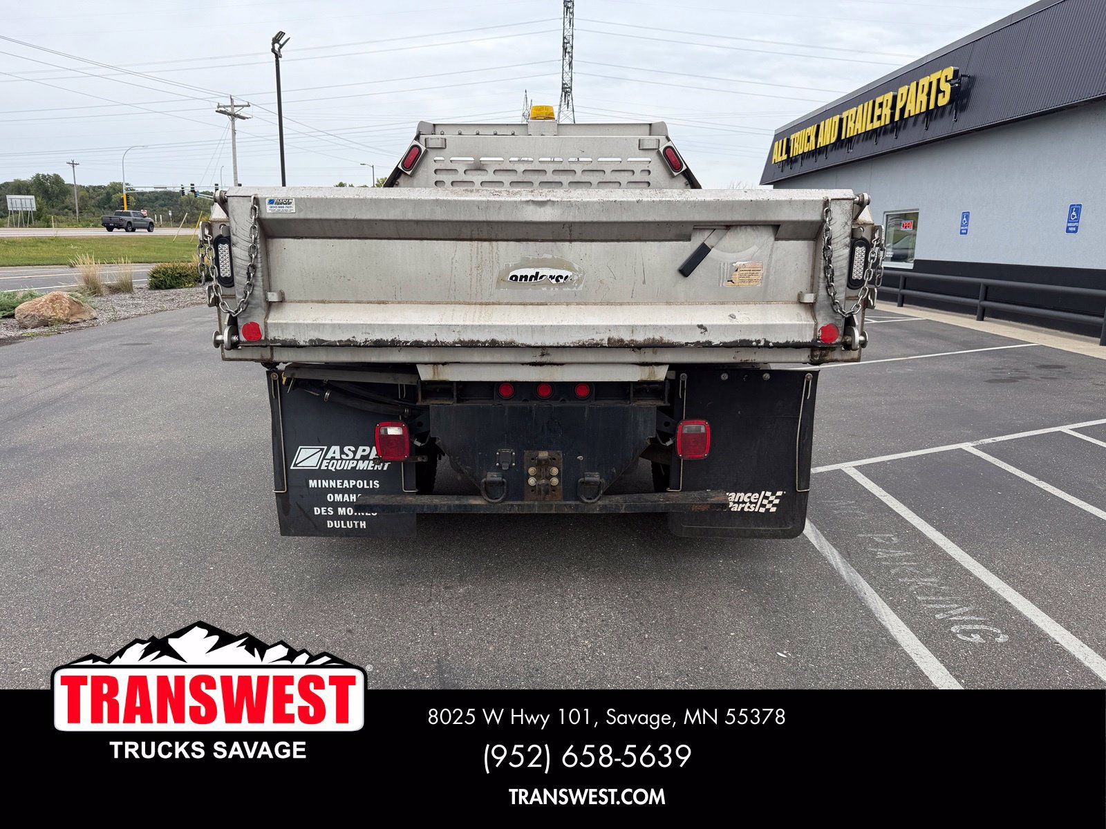 Used 2018 Ford F350 XL w/ Power Equipment Group AWD/4WD image 4
